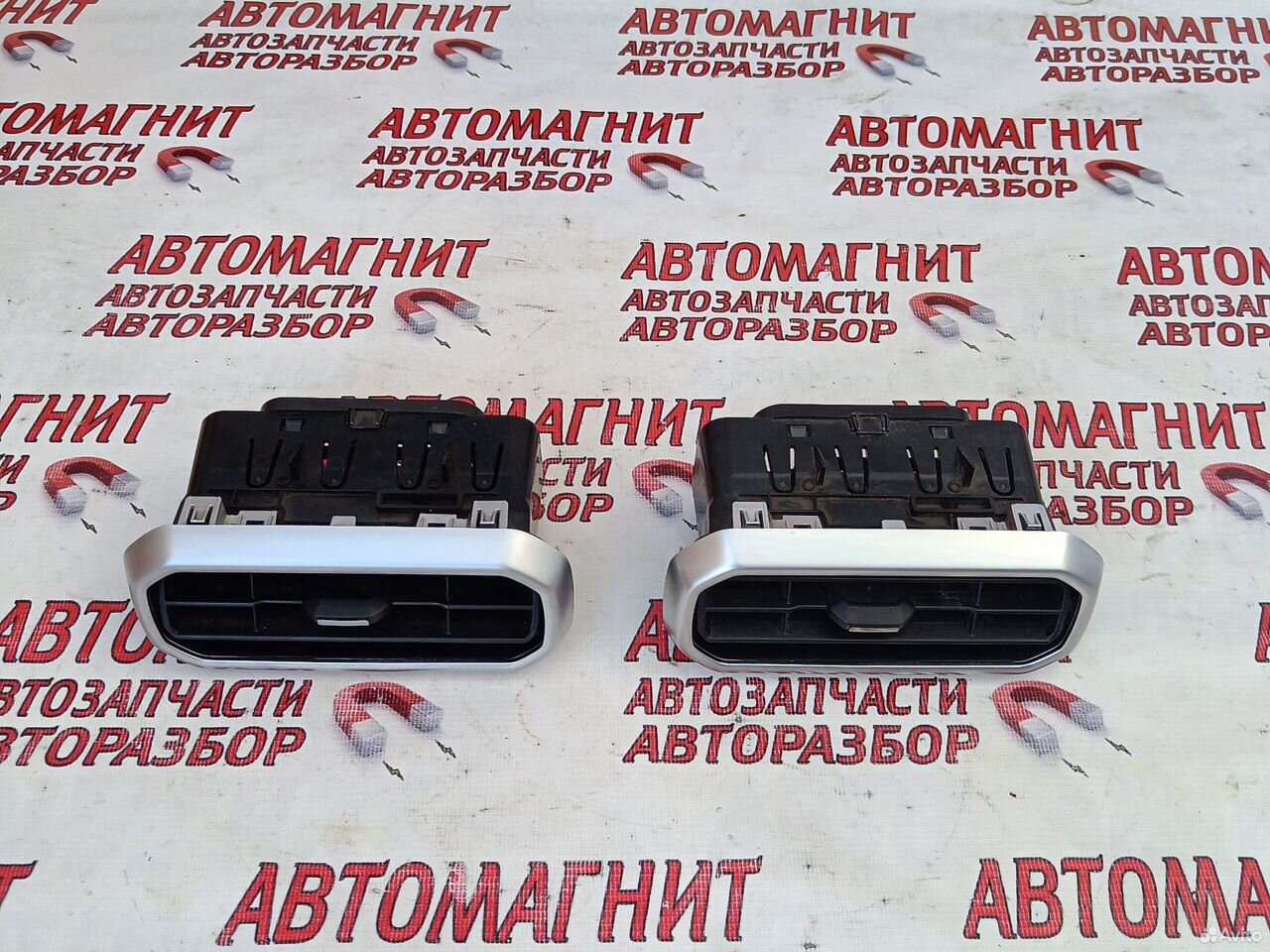 Дефлектор воздуховода Рено Дастер 2 19-нв