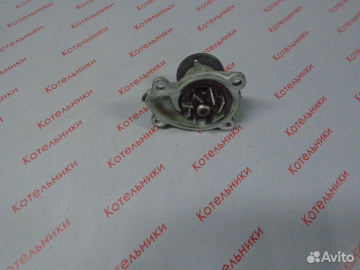 Nissan 21010-3AA0B Насос водяной (Помпа)