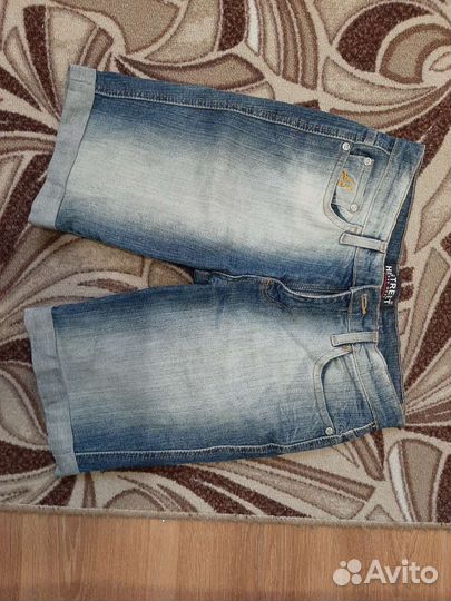Шорты джинсовые