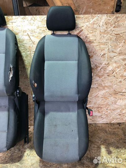 Сиденье переднее skoda fabia