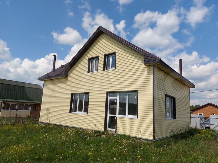 Дом 158 м² на участке 11 сот.