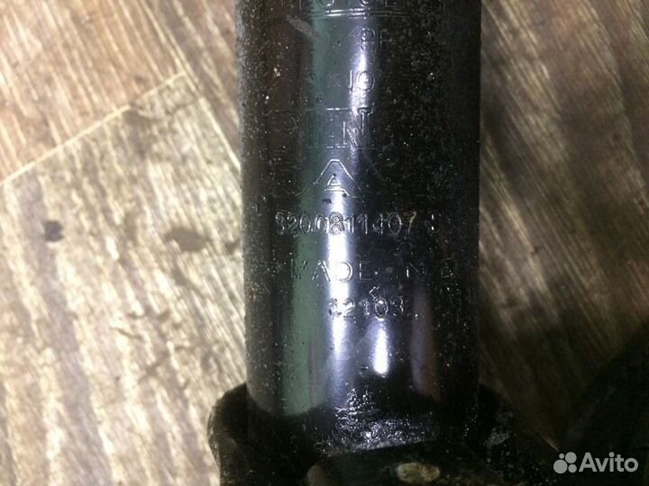 Амортизатор, стойка задняя Renault Duster