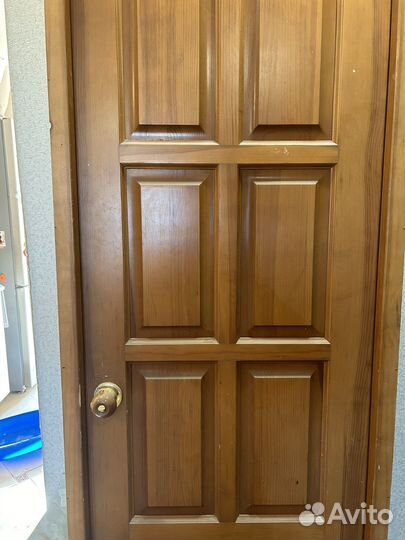 Коробка дверная и дверь с наличниками