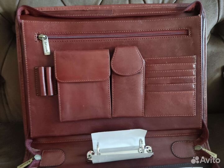 Кожаная папка для документов chivago esselte