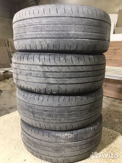 Continental ContiPremiumContact 2 215/55 R16 93H