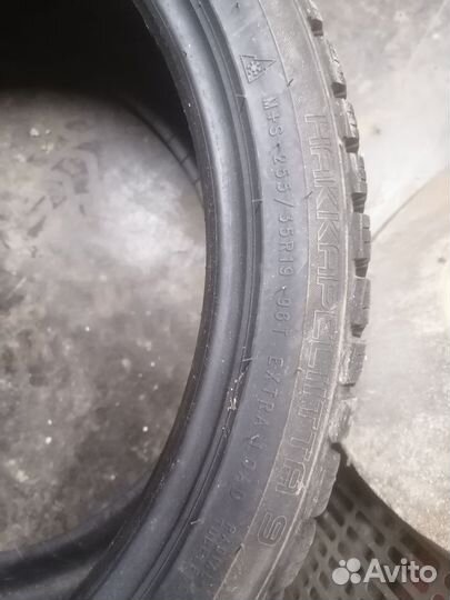 Nokian Tyres Hakkapeliitta 9 235/55 R19