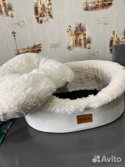 Лежанка для собак и кошек