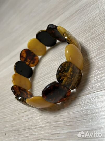 Браслет янтарь