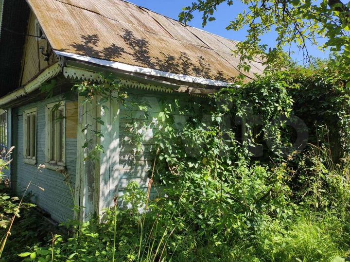 Дом 25 м² на участке 12 сот.