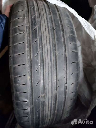 Nokian Tyres Hakka Black 215/55 R17