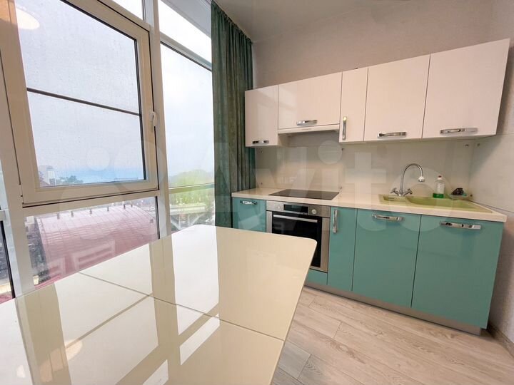 4-к. квартира, 75 м², 8/18 эт.