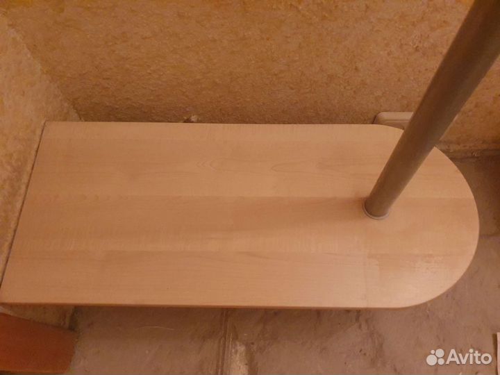 Вешалка для одежды напольная