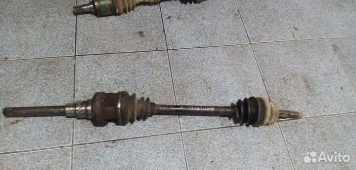 Привод передний правый Nissan Wingroad 1 (Y10)