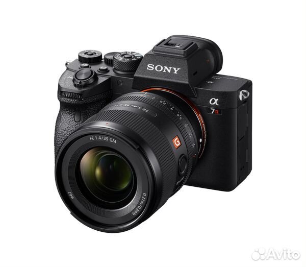 Sony FE 35mm f/1.4 GM