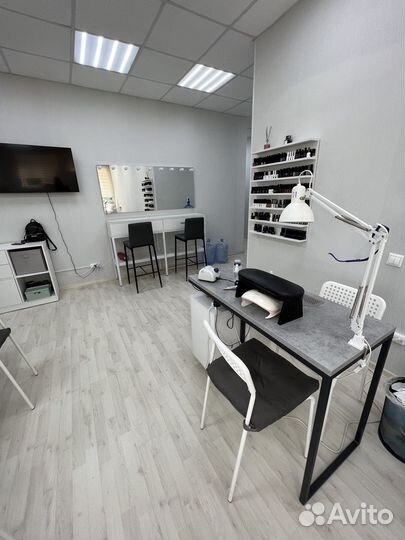 Сдам в аренду рабочее место для мастера маникюра