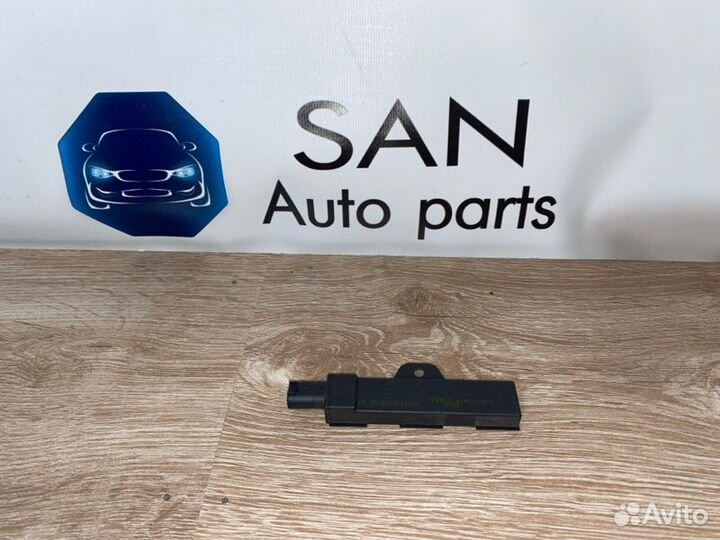 Комфортный доступ Bmw 5 F10 N52B30AF 2010