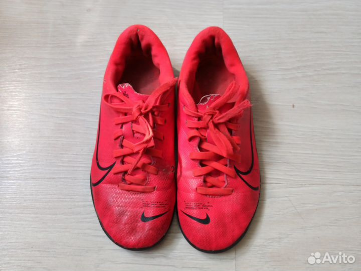 Бутсы футбольные (футзалки) Nike Mercurial 32 р