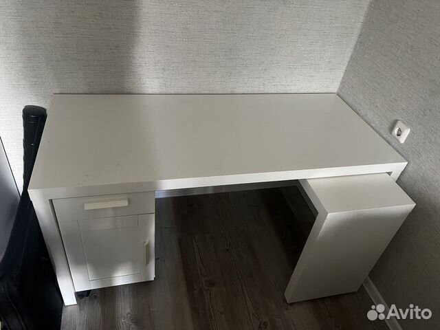 Письменный стол IKEA мальм malm купить в Москве | Товары для дома и ...