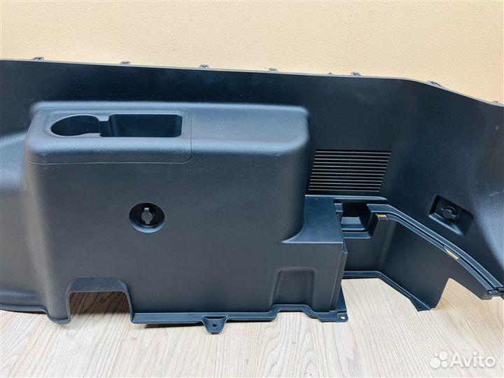 Обшивка багажника правая Chery Tiggo 8 Pro