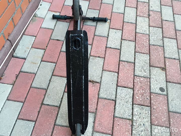 Трюковой самокат