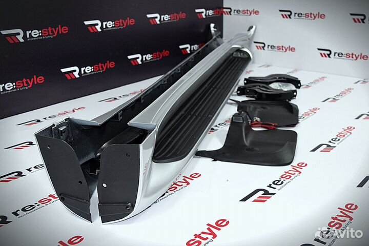 Подножки LX570/Cruiser 200 Серебро С подсв