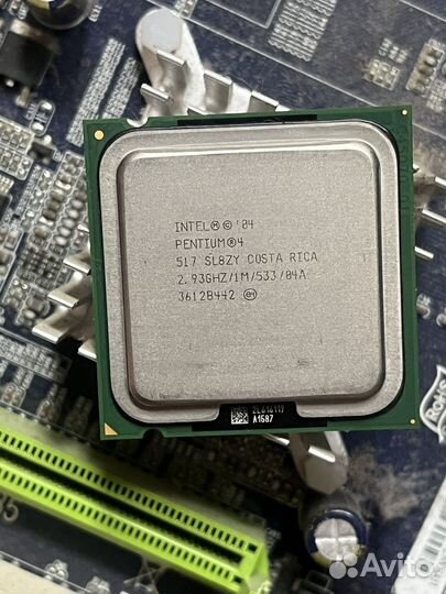Процессор Intel Pentium 4 517 Sl8Zy