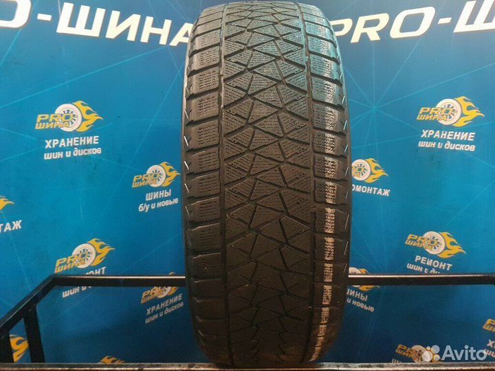 Bridgestone Blizzak DM-V2 235/55 R19