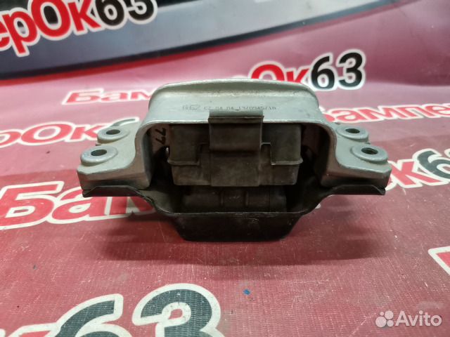 Подушка двигателя Volkswagen Golf