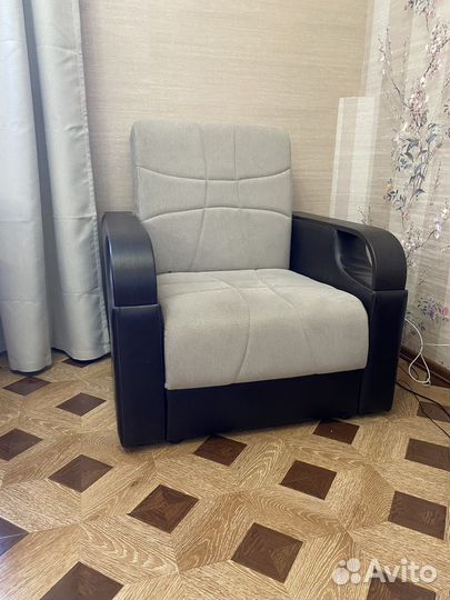 Диван и кресло