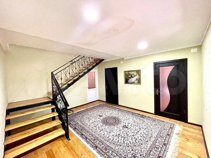 Дом 167 м² на участке 10 сот.