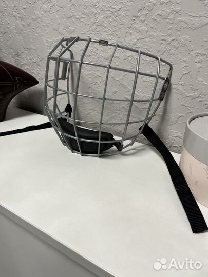 Решетка на хоккейный шлем