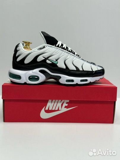 Кроссовки nike тн + (42)