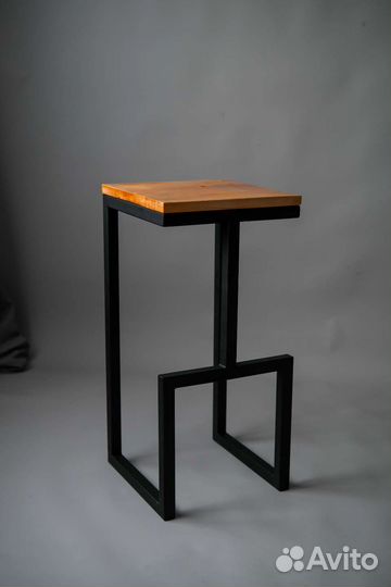 Барный стул лофт