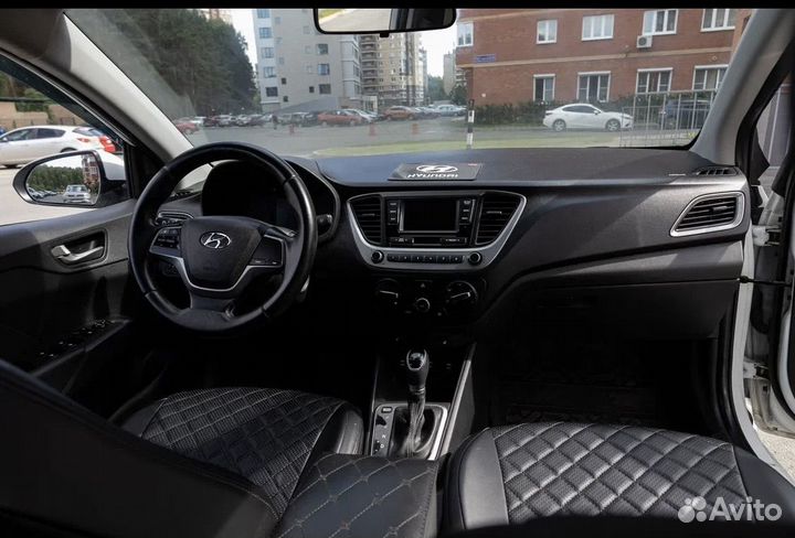 Hyundai Solaris 1.4 AT, 2018, 67 000 км