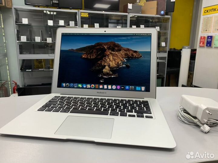 Apple MacBook A1466 2013г. Core i5/ SSD 128Gb