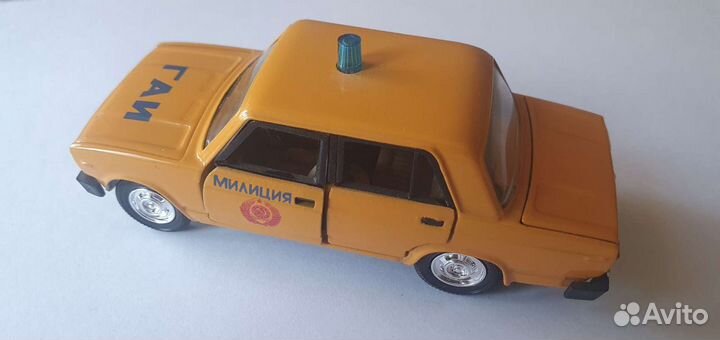 Коллекционная машина ваз2105