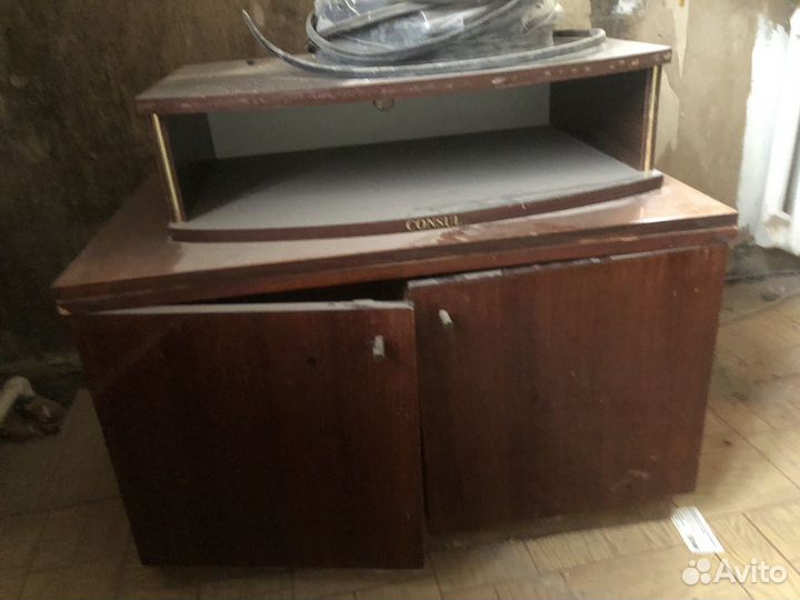 Тумба под телевизор