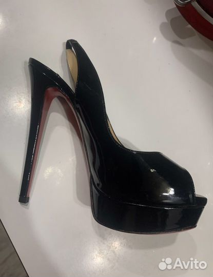 Босоножки louboutin