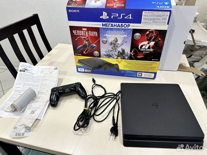 Sony PS4 slim 1tb