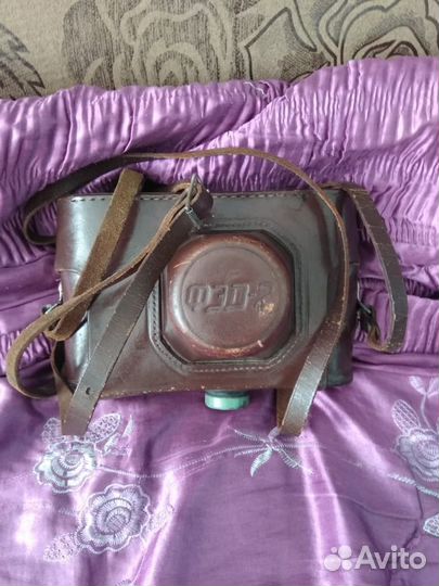 Фотоаппарат пленочный фэд-2 в чехле