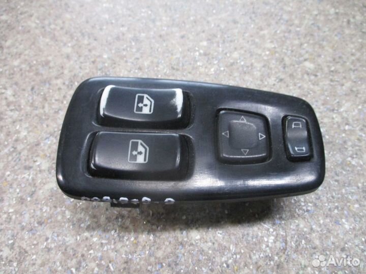Панель управления стеклоподъёмниками левая (водите