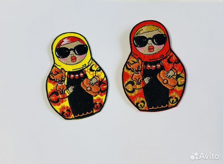Брошь Матрешка вышитая