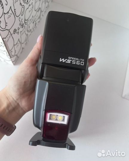 Вспышка на Nikon WS560