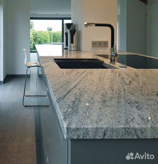 Столешница из камня Кварцевый Агломерат