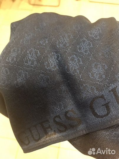 Палантин guess. Оригинал. Новый