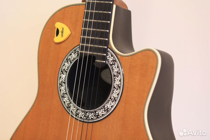 Электроакустическая гитара Ovation 1763 Classic