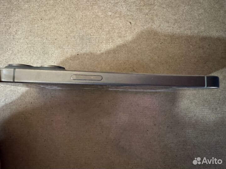 iPhone 15 Pro, 128 ГБ