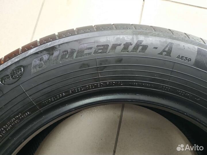 Yokohama BluEarth AE50 215/65 R17