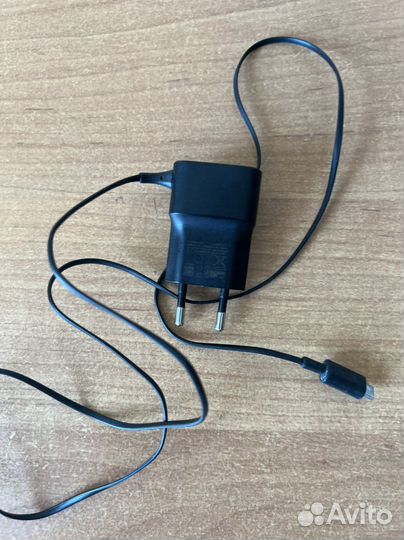 Зарядное устройство для телефона