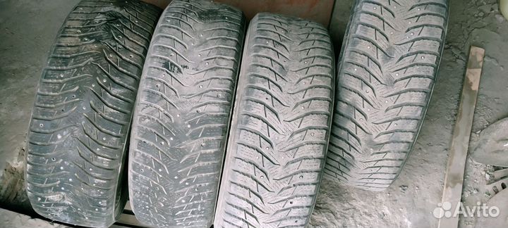 Kumho WinterCraft Ice WI31 205/60 R16